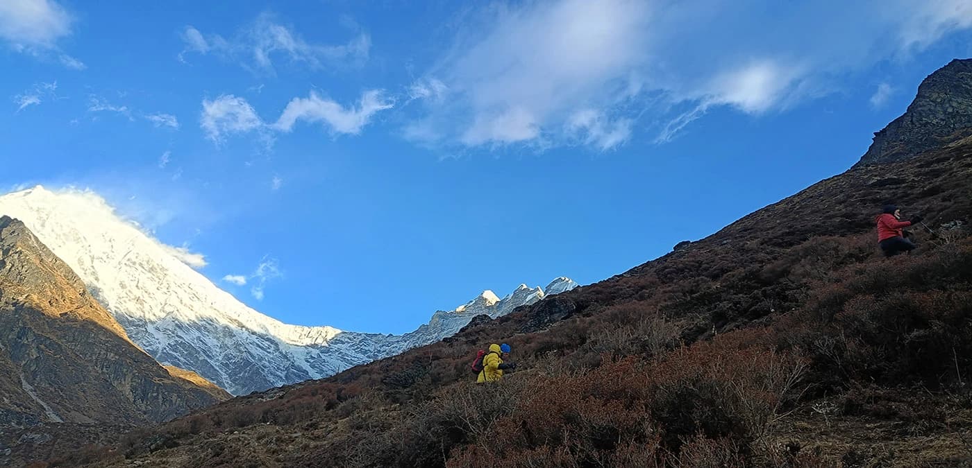 Kyanjin Ri Hike