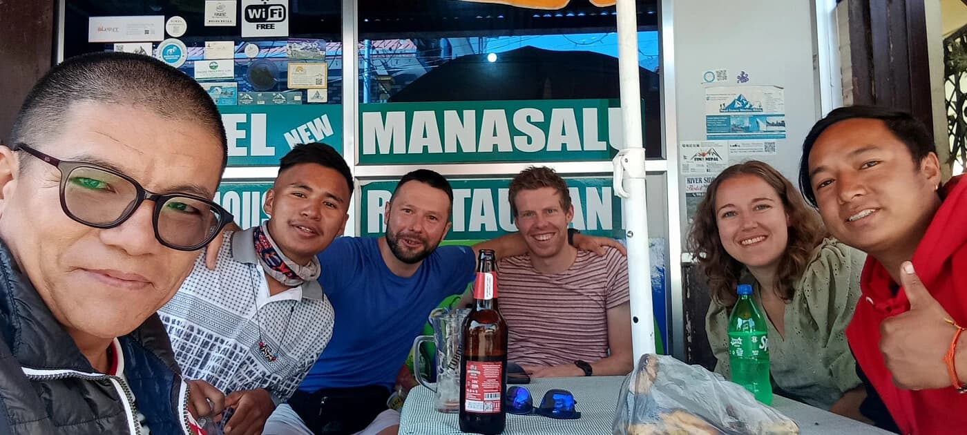 hire treking guide or porter for Nepal trek