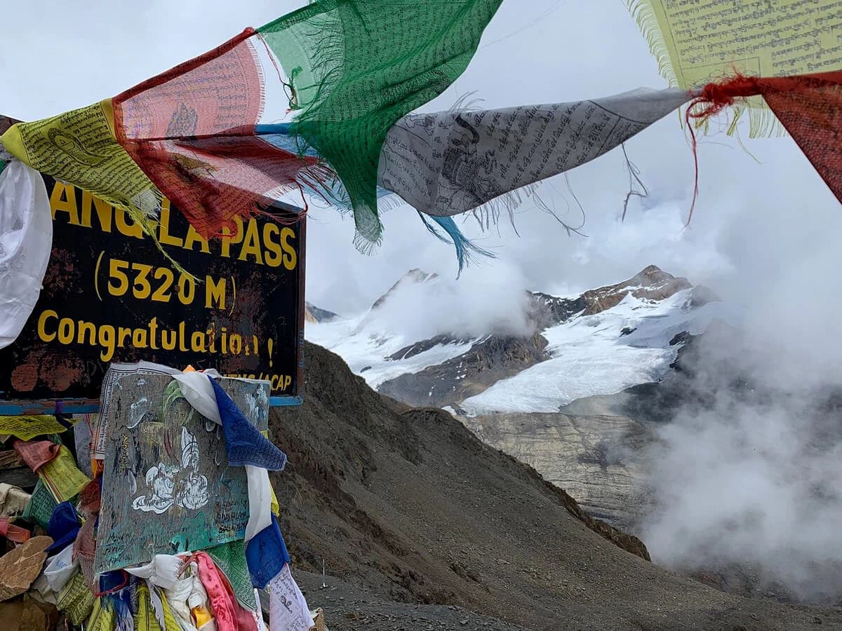 Kangla Pass (5320 meters)