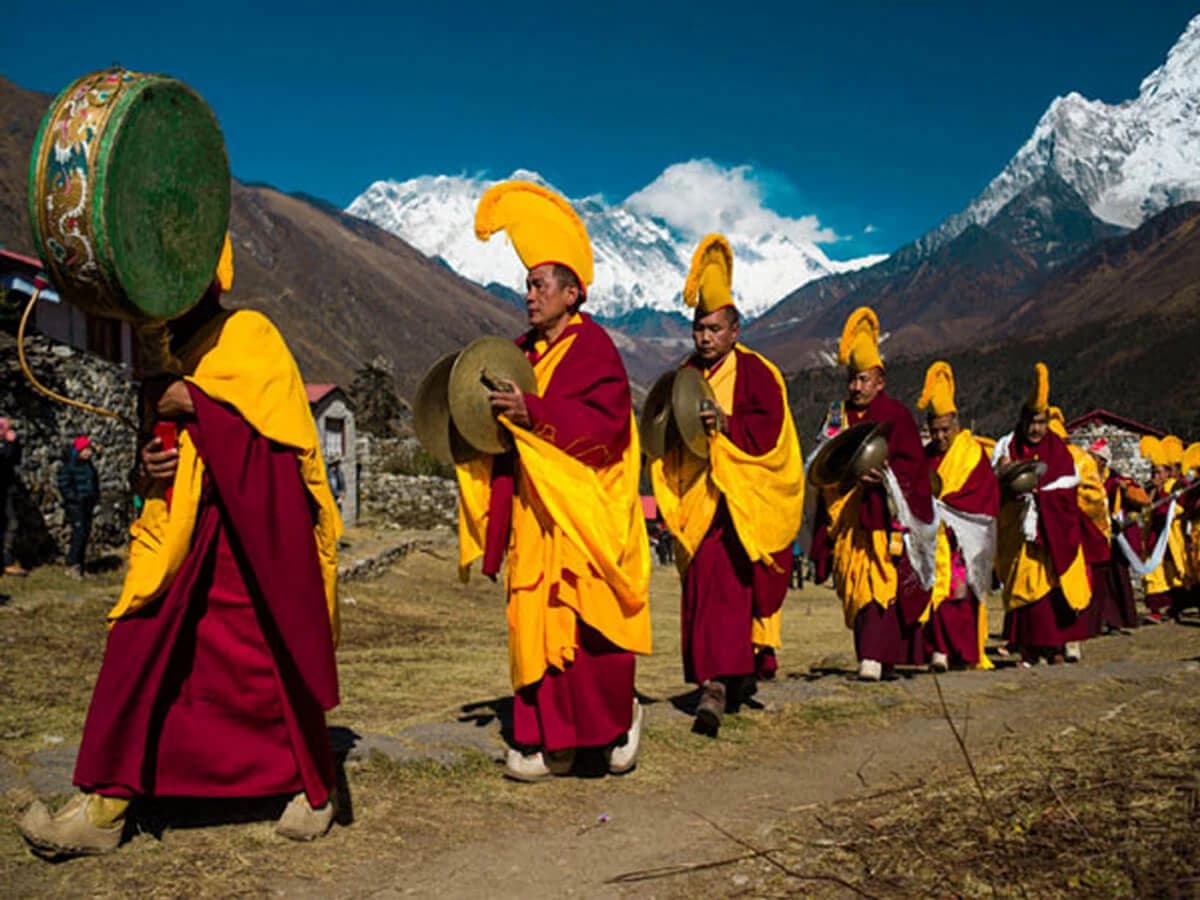 monks performing ritual at Tengboche
