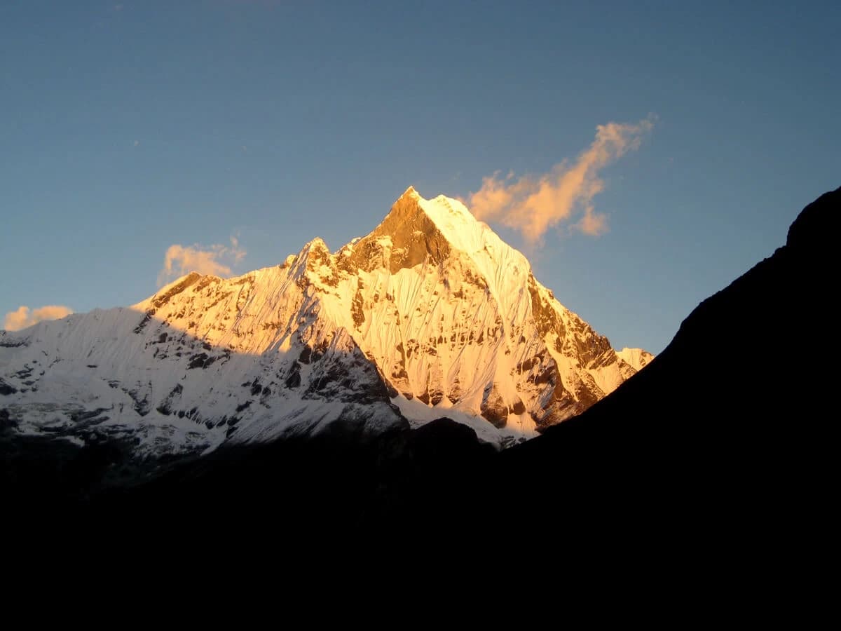 Sunset over fishtail mountain