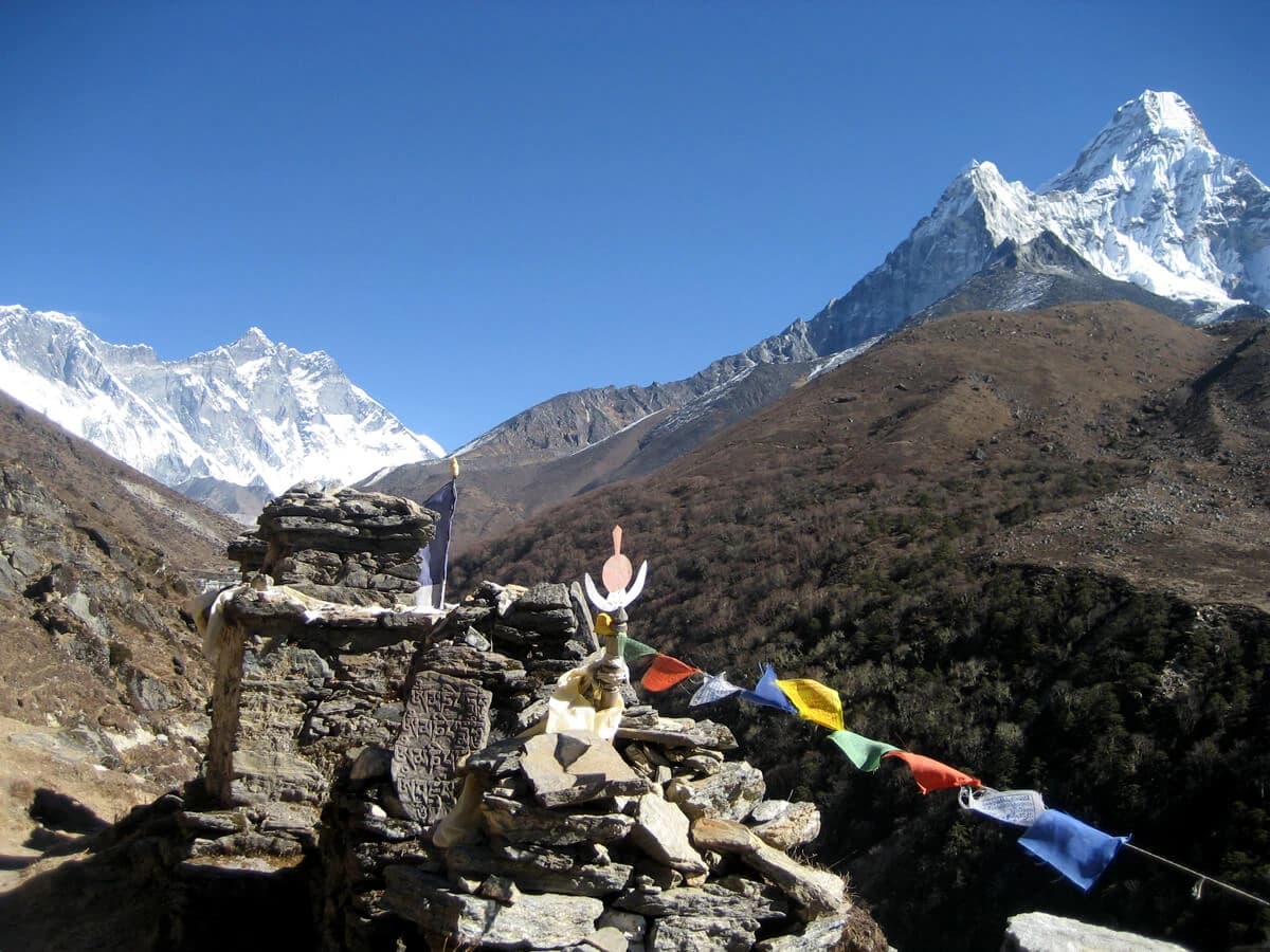 Great Mountain View of Amadablam in Everest Trek