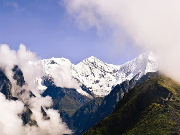 Annapurna range from mardi trail