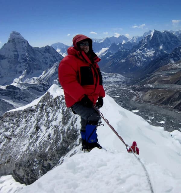 Island Peak Climbing - The best begginers peak!