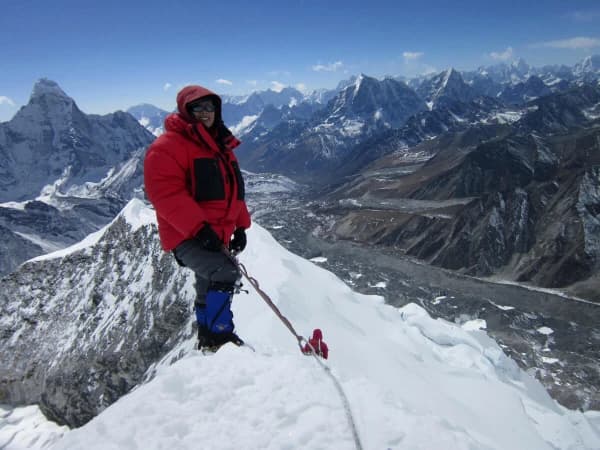 Island Peak In Everest