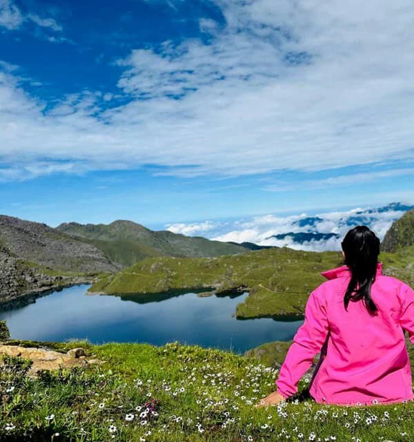 Gosaikunda trek in summer