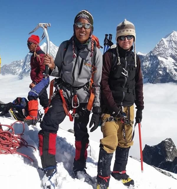 Yalung Ri Peak Climbing