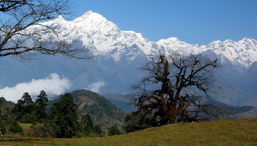 View from Darche Danda in Lower Manaslu trek